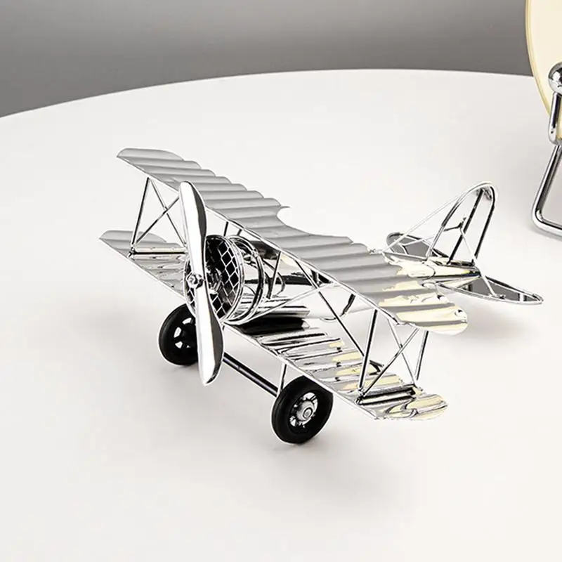 Retro metallväggskulptur av flygplan - Vintage flygkonst för industriell heminredning - Bild 4