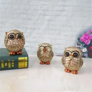 3 Ugglafigurer Dekoration